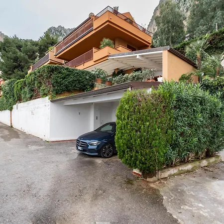 Addaura Apartment